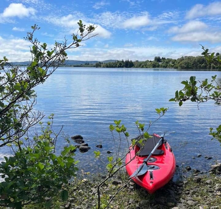 Private Apartment One On Lough Corrib, Oughterard Galway Extérieur photo